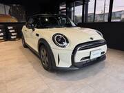 2022 BMW MINI