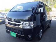 2025 TOYOTA HIACE VAN