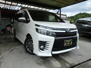 2017 TOYOTA VOXY