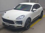2020 PORSCHE MACAN