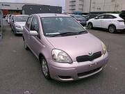 2002 TOYOTA VITZ