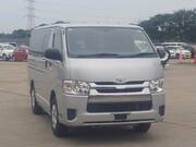 2015 TOYOTA HIACE VAN