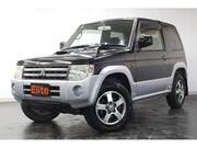 2009 MITSUBISHI PAJERO MINI