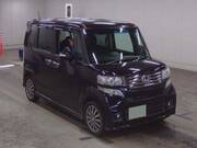 2012 HONDA N-BOX CUSTOM