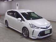2016 TOYOTA PRIUS ALPHA