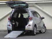 2015 TOYOTA RACTIS