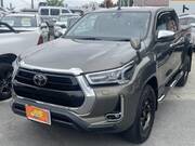 2022 TOYOTA HILUX Z