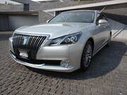 2016 TOYOTA CROWN MAJESTA