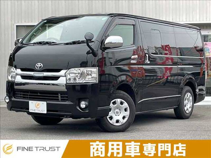 -HIACE VAN