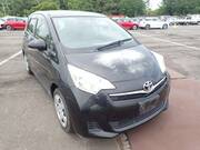 2014 TOYOTA RACTIS G