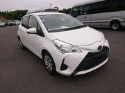 2018 TOYOTA VITZ F