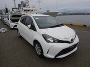 2016 TOYOTA VITZ F