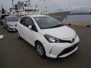 2016 TOYOTA VITZ F