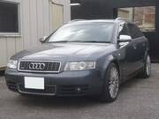 2004 AUDI S4 AVANT