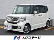 2015 HONDA N-BOX CUSTOM