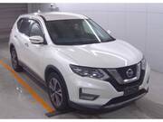 2019 NISSAN X-TRAIL