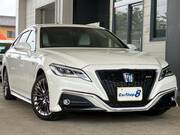 2018 TOYOTA CROWN HYBRID