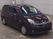2012 TOYOTA ISIS