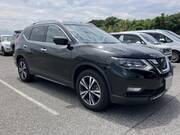 2020 NISSAN X-TRAIL