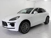 2020 PORSCHE MACAN