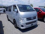 2013 TOYOTA HIACE VAN