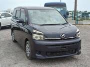 2012 TOYOTA VOXY X