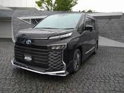 2022 TOYOTA VOXY