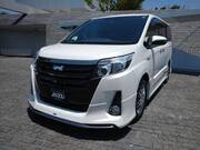 2016 TOYOTA NOAH