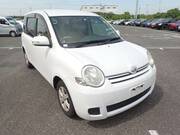 2011 TOYOTA SIENTA G