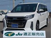 2017 TOYOTA NOAH