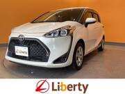 2019 TOYOTA SIENTA X
