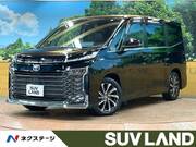 2022 TOYOTA VOXY