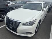 2016 TOYOTA CROWN HYBRID