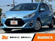 2016 TOYOTA AQUA