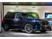 2023 BMW X7
