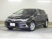 2015 TOYOTA AURIS