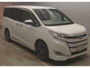 2017 TOYOTA NOAH X