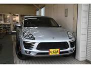 2014 PORSCHE MACAN