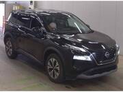 2022 NISSAN X-TRAIL