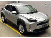2022 TOYOTA YARIS CROSS