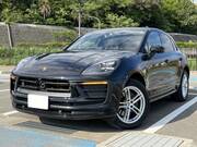2022 PORSCHE MACAN