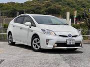 2012 TOYOTA PRIUS PHV