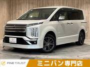 2019 MITSUBISHI DELICA D5