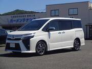 2019 TOYOTA VOXY