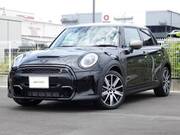 2023 BMW MINI