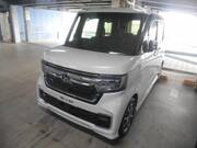 2022 HONDA N-BOX CUSTOM