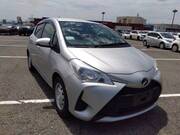 2020 TOYOTA VITZ F