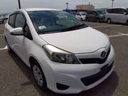 2014 TOYOTA VITZ F