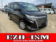 2015 TOYOTA ESQUIRE