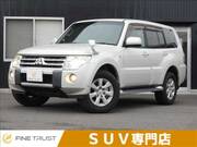 2011 MITSUBISHI PAJERO